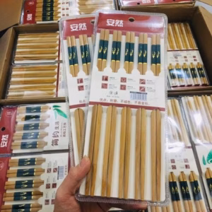 Vỉ 10 Đôi Đũa Trúc Hươu Chống Mốc