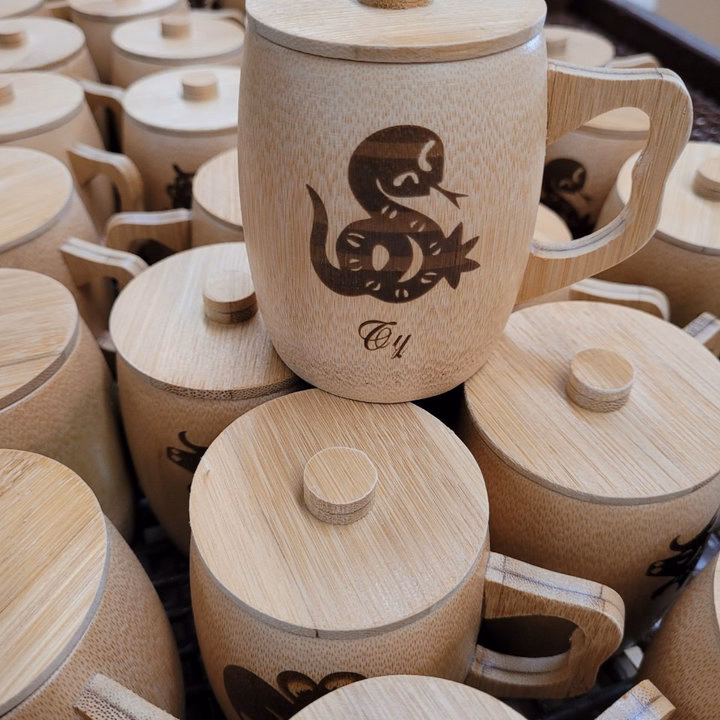 Cốc Tre Uống Nước - Ly Tre Decor Khắc Chữ Các Tuổi - Ảnh 4