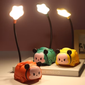 Đèn Học Để Bàn Mini Có Thể Gập Xoay 360 Độ Hình Thú - Su (Giao Màu Ngẫu Nhiên)