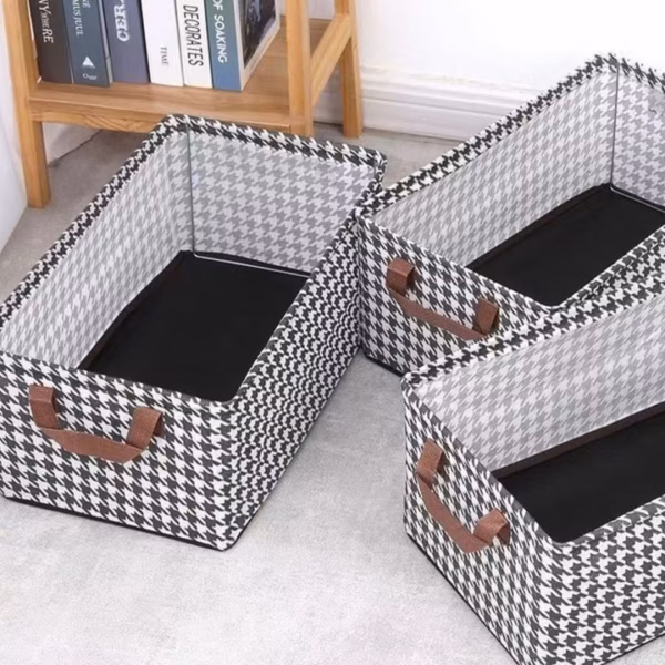 Hộp Đựng Đồ Có Khung Sắt Caro Có Quai - Su