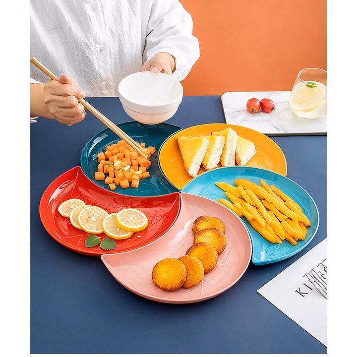 Bộ 5 Đĩa Bán Nguyệt Xếp Cánh Hoa Tiện Dụng