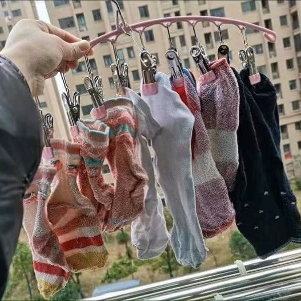 Móc Kẹp Tất - Mỗi Móc 10 Kẹp Tiện Dụng