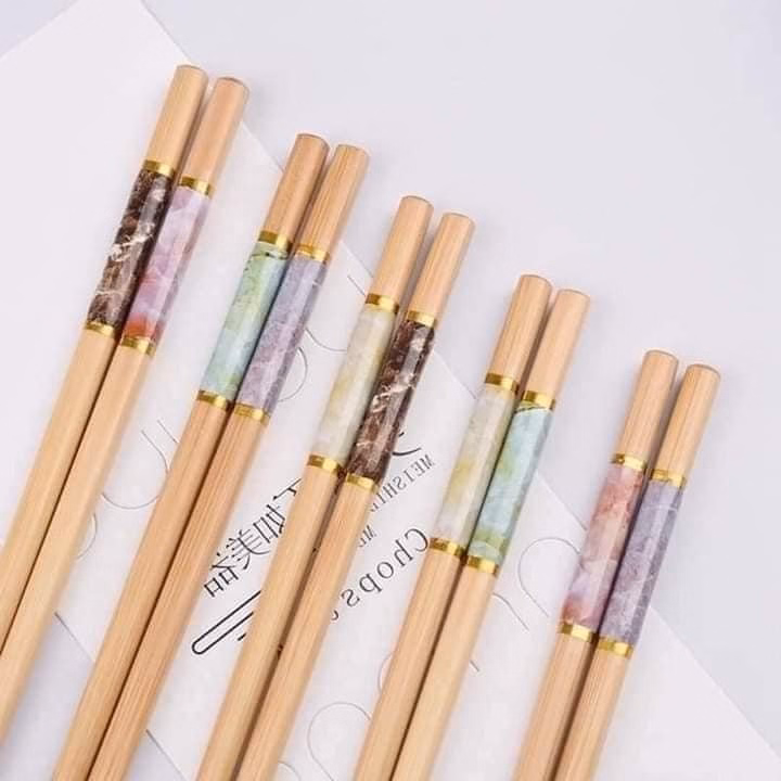 Vỉ 10 Đôi Đũa Trúc Hươu Chống Mốc