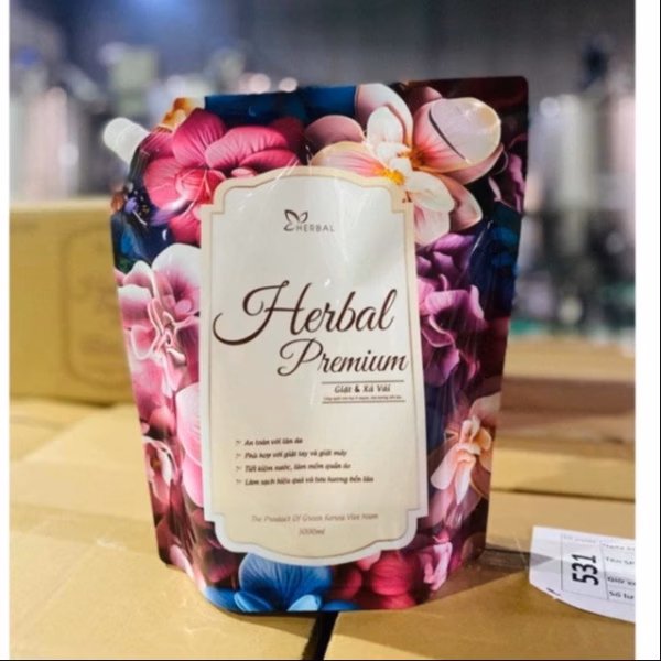 Nước Giặt Xả Herbal Pramium Hương Nước Hoa Pháp Siêu Sạch, Siêu Thơm An Toàn Với Trẻ Sơ Sinh 3 Lít- Ctb744 - Ảnh 2