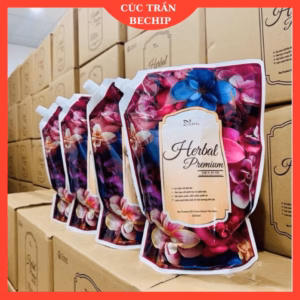 Nước Giặt Xả Herbal Pramium Hương Nước Hoa Pháp Siêu Sạch, Siêu Thơm An Toàn Với Trẻ Sơ Sinh 3 Lít- Ctb744