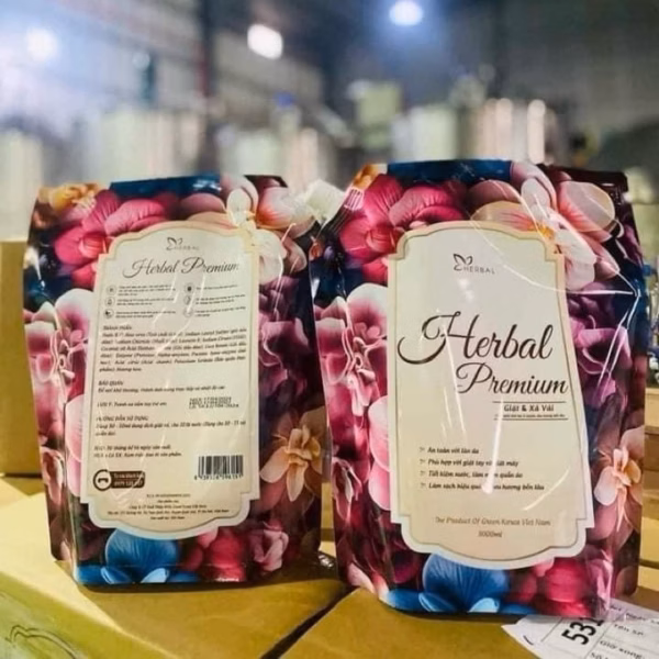 Nước Giặt Xả Herbal Pramium Hương Nước Hoa Pháp Siêu Sạch, Siêu Thơm An Toàn Với Trẻ Sơ Sinh 3 Lít- Ctb744 - Ảnh 12