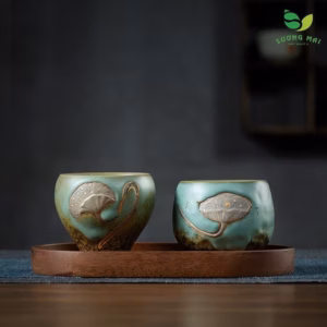 Bộ Chén Đôi Hoa Sen Thủ Công- Sương Mai