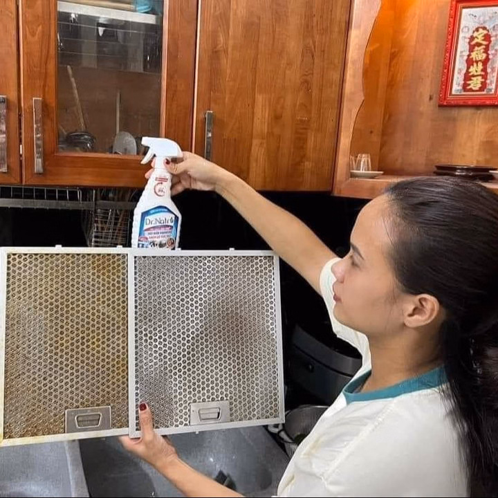 Tẩy Đa Năng Siêu Sạch Dr. Natro- Công Nghệ Ion Từ Trường Tẩy Sạch Các Vết Bẩn Dầu Mỡ, Cháy Khét, Làm Sáng Nữ Trang,..... An Toàn, Bảo Vệ Sức Khỏe, Không Hại Da Tay, Thân Thiện Môi Trường - Ảnh 9