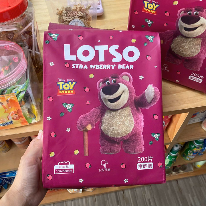 Bịch Khăn Giấy Khô Gấu Dâu Lotso 200 Tờ Dạng Rút Mềm Mại Sử Dụng Đa Năng Tiện Lợi L024 - Lady'S Passion - Ảnh 5