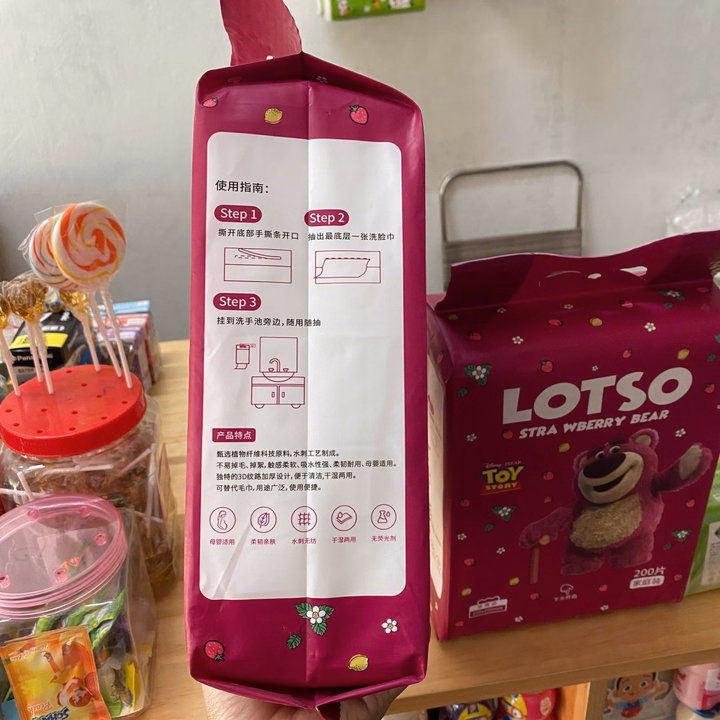 Bịch Khăn Giấy Khô Gấu Dâu Lotso 200 Tờ Dạng Rút Mềm Mại Sử Dụng Đa Năng Tiện Lợi L024 - Lady'S Passion - Ảnh 10