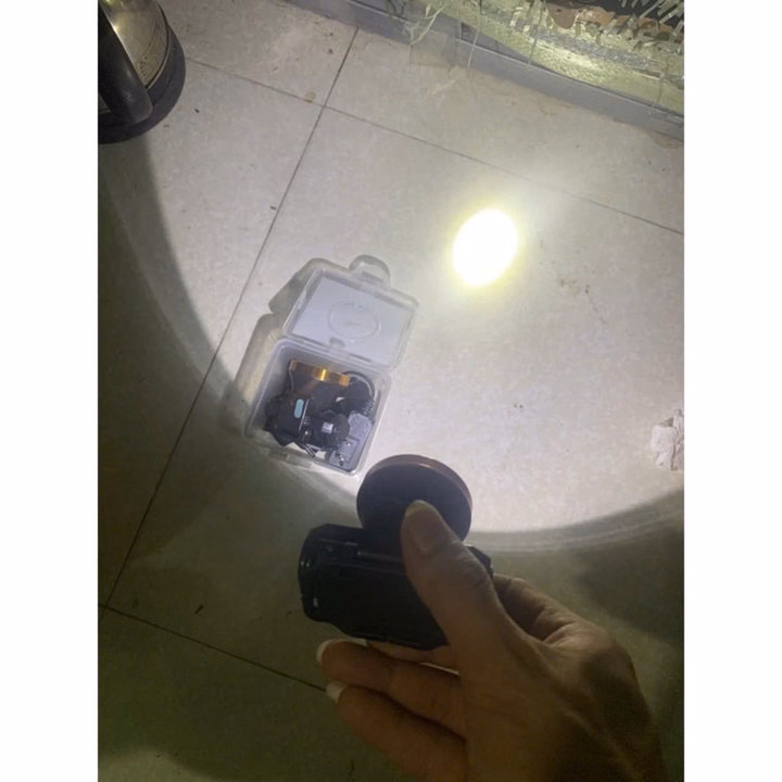 Đèn Pin Đội Đầu A4 30W Chiếu Xa Siêu Sán Kèm Sạc Và Dây Đeo Gd204 - Lady'S Passion - Ảnh 4