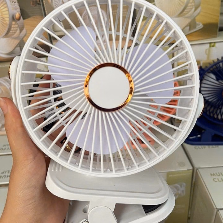 Quạt Tích Điện Mini Kẹp Bàn, Kẹp Xe Tiện Lợi - Ảnh 3