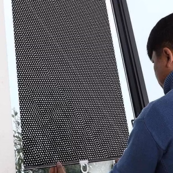 Rèm Che Nắng Ô Tô Tiện Lợi - Ảnh 2