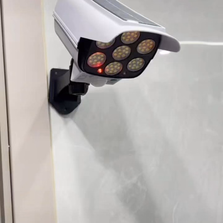Đèn Led G'Iả Camera Có Điều Khiển Đi Kèm