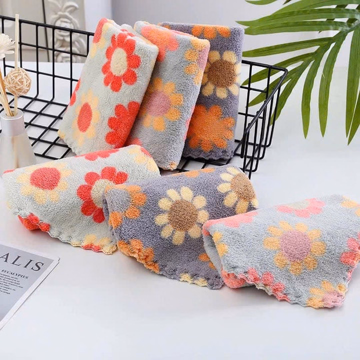 Set 5 Khăn Lau Bếp Đa Năng Tiện Dụng Hình Hoa - Ảnh 9