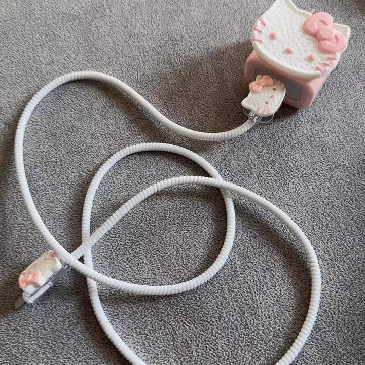 Bọc Bảo Vệ Sạc Điện Thoại Hello Kitty - Ảnh 10