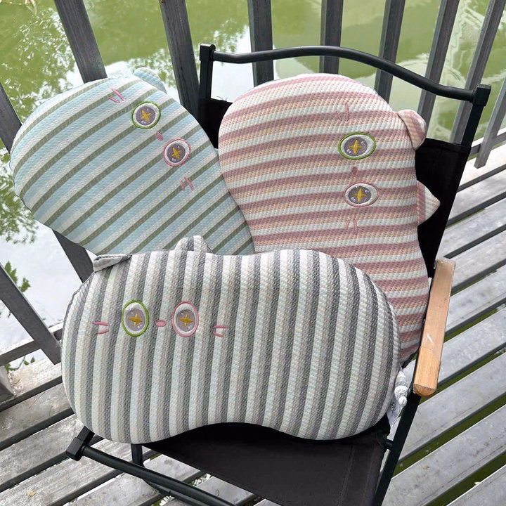 Gối Mèo Băng Lạnh Siêu Dễ Thương Dành Cho Bé Yêu