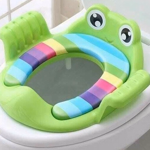 Thu Nhỏ Bồn Cầu Hình Ếch Tiện Lợi Cho Các Bé Yêu