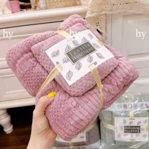 Set 2 Khăn Tắm Lông Cừu Xuất Hàn Cỡ Lớn