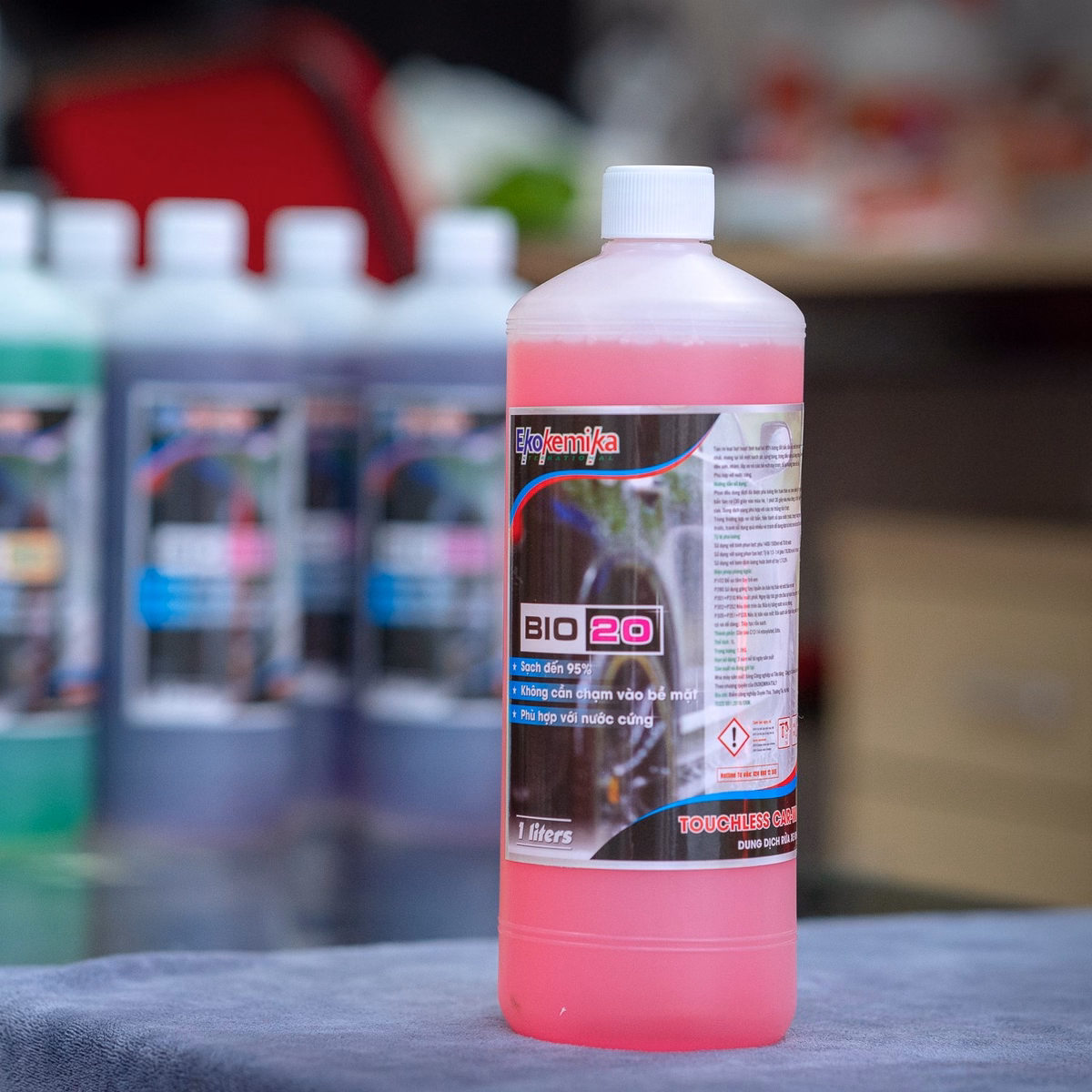 Dung Dịch Rửa Xe Không Chạm Bio 20 - 1L Thương Hiệu Ekokemika - Ảnh 5