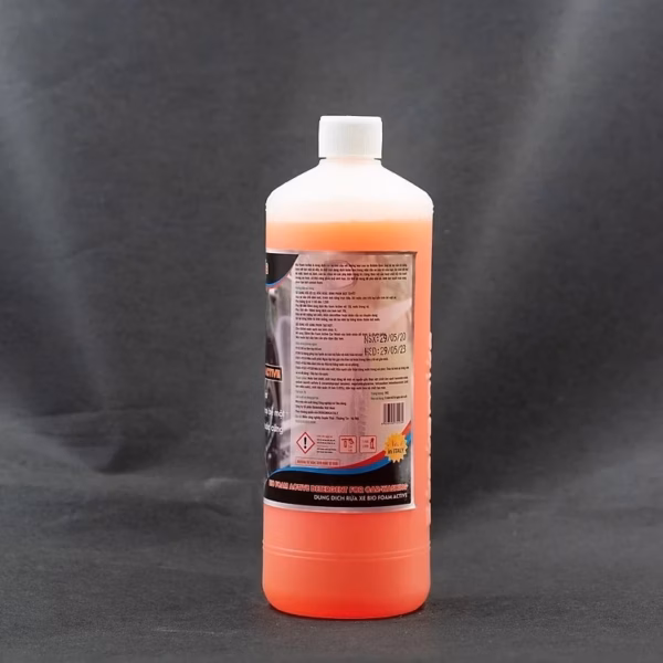 Dung Dịch Rửa Xe Có Chạm Bọt Tuyết Bio Foam Active -1L Thương Hiệu Ekokemika - Ảnh 3
