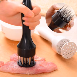 Dụng Cụ Làm Mềm Thịt, Dầm Thịt Tiện Lợi (Giao Màu Ngẫu Nhiên) - Su