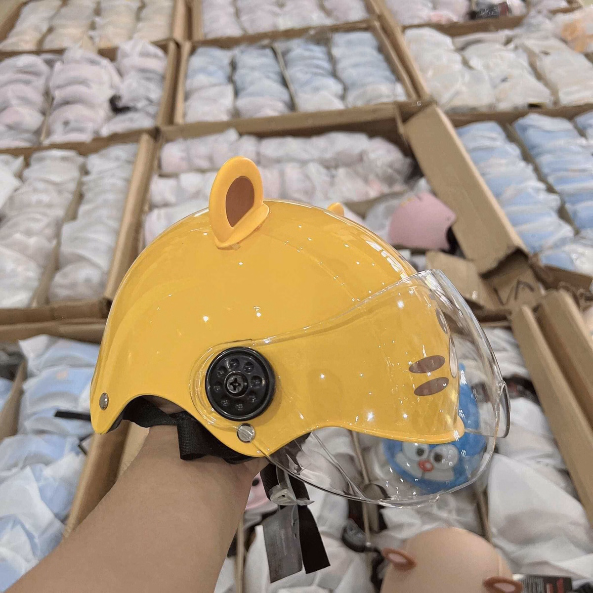 Nón Bảo Hiểm Cao Cấp Cho Bé Có Kính Chắn Bụi, Chắn Gió, Hoạt Hình Dễ Thương - Bh Kids - Ảnh 11