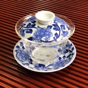 Bát Pha Trà Thủy Tinh Hoa Dây - Sương Mai