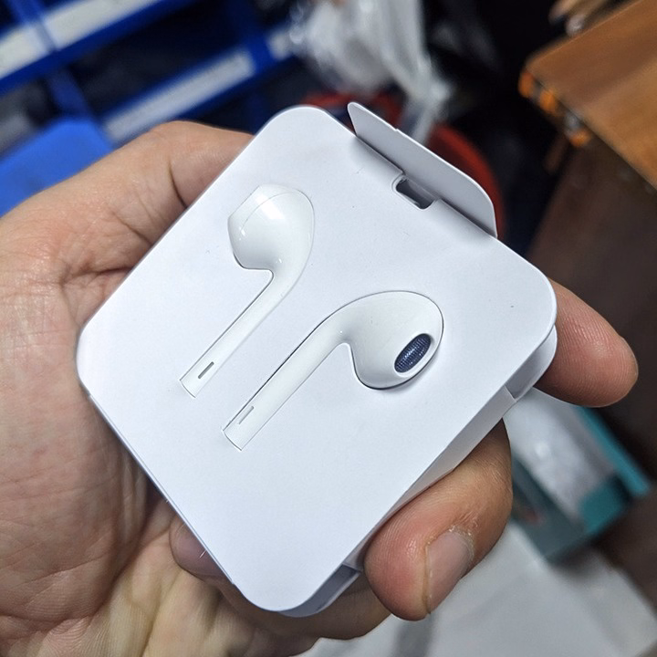 Tai Nghe Iphone Chân Lightning Dành Cho Iphone 7, 8, Xr, Xs, Xs Max, 11, 12, 13,14 Kết Nối Chuẩn, Chức Năng Nghe Gọi, Chỉnh Âm Lượng - Ảnh 2