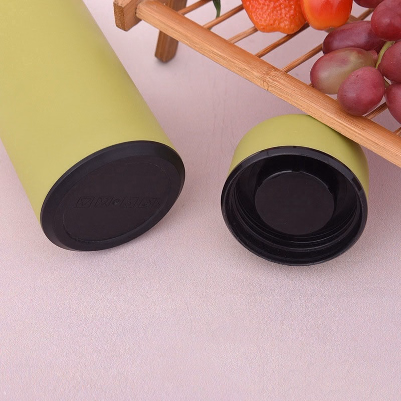 Bình Chai Đựng Nước Thủy Tinh 6Oup 400Ml Có Vỏ Bọc Nhựa Nhiều Màu - Minh Ngọc (Giao Màu Ngẫu Nhiên) - Ảnh 10