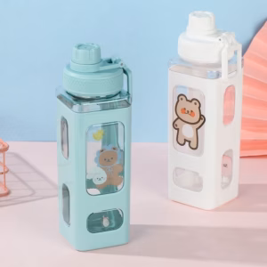 Bình Nước Vuông Sticker 700Ml - Gdn