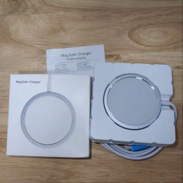 Đế Sạc Không Dây Apple 15W - Silver - Ảnh 6