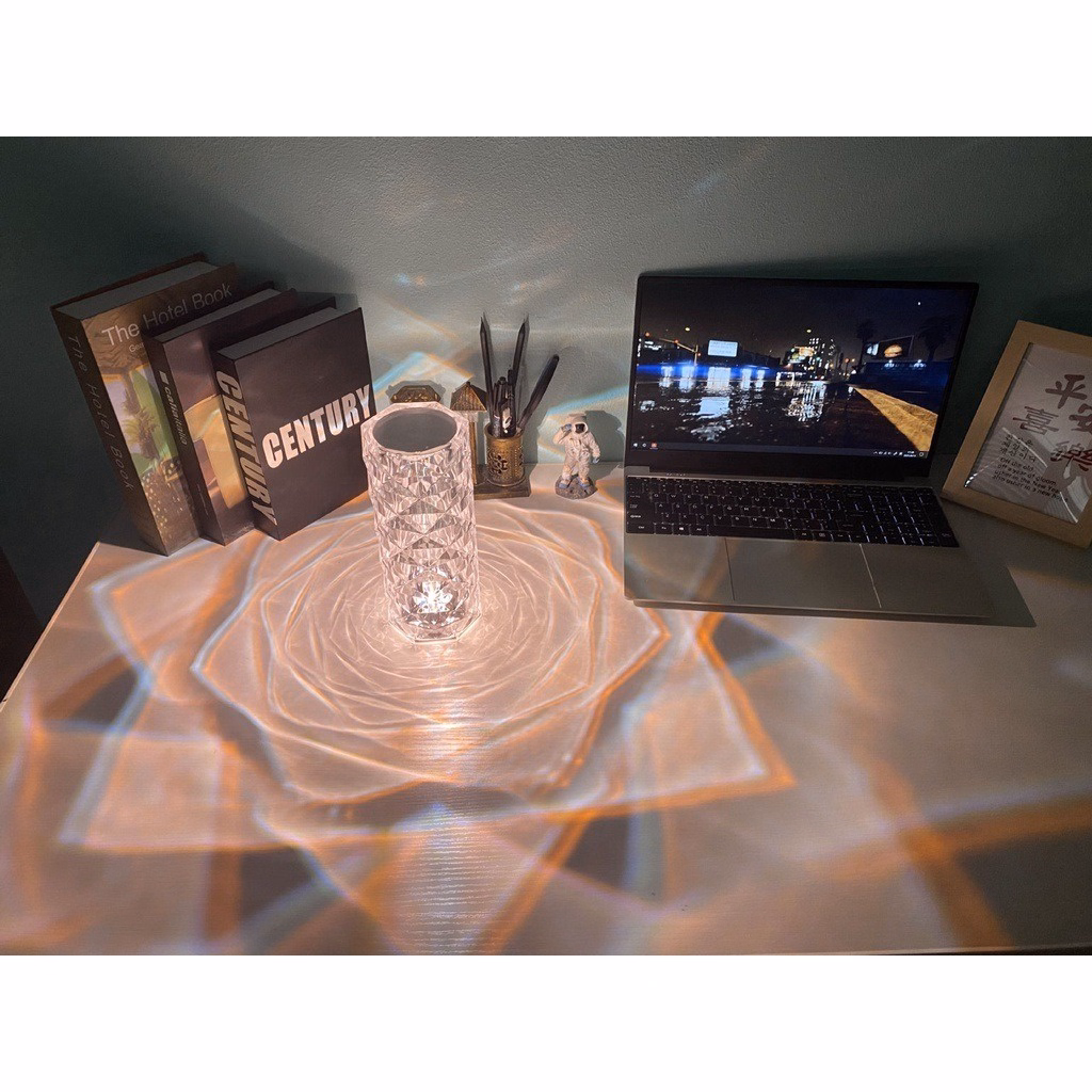 Đèn Pha Lê Cảm Ứng, Led Rgb 16 Màu Đa Sắc Siêu Đẹp, Sạc Tích Điện Sử Dụng Liên Tục 24 Giờ Tặng Kèm Điều Khiển Và Cáp Sạc Trực Tiếp Gd056 - Lady'S Passion - Ảnh 16