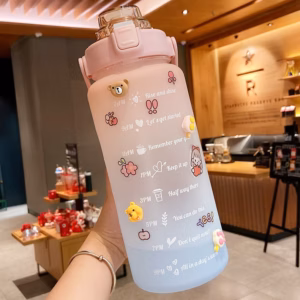 Bình Nước 2 Lít Siêu Dễ Thương Có Vạch Báo Giờ Uống Nước (Giao Màu Ngẫu Nhiên) Gd101 - Lady'S Passion