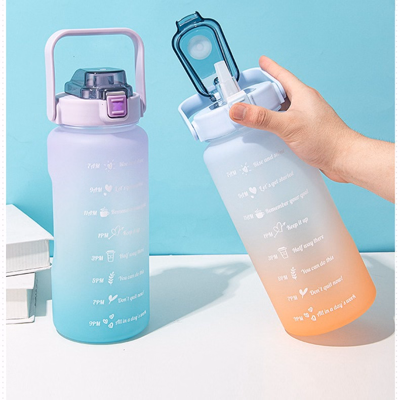 Bình Nước 2 Lít Siêu Dễ Thương Có Vạch Báo Giờ Uống Nước (Giao Màu Ngẫu Nhiên) Gd101 - Lady'S Passion - Ảnh 5