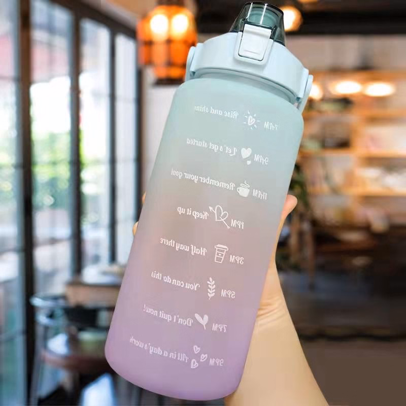 Bình Nước 2 Lít Siêu Dễ Thương Có Vạch Báo Giờ Uống Nước (Giao Màu Ngẫu Nhiên) Gd101 - Lady'S Passion - Ảnh 3