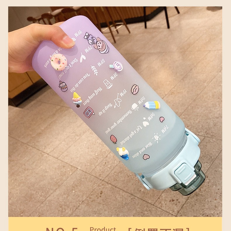 Bình Nước 2 Lít Siêu Dễ Thương Có Vạch Báo Giờ Uống Nước (Giao Màu Ngẫu Nhiên) Gd101 - Lady'S Passion - Ảnh 10