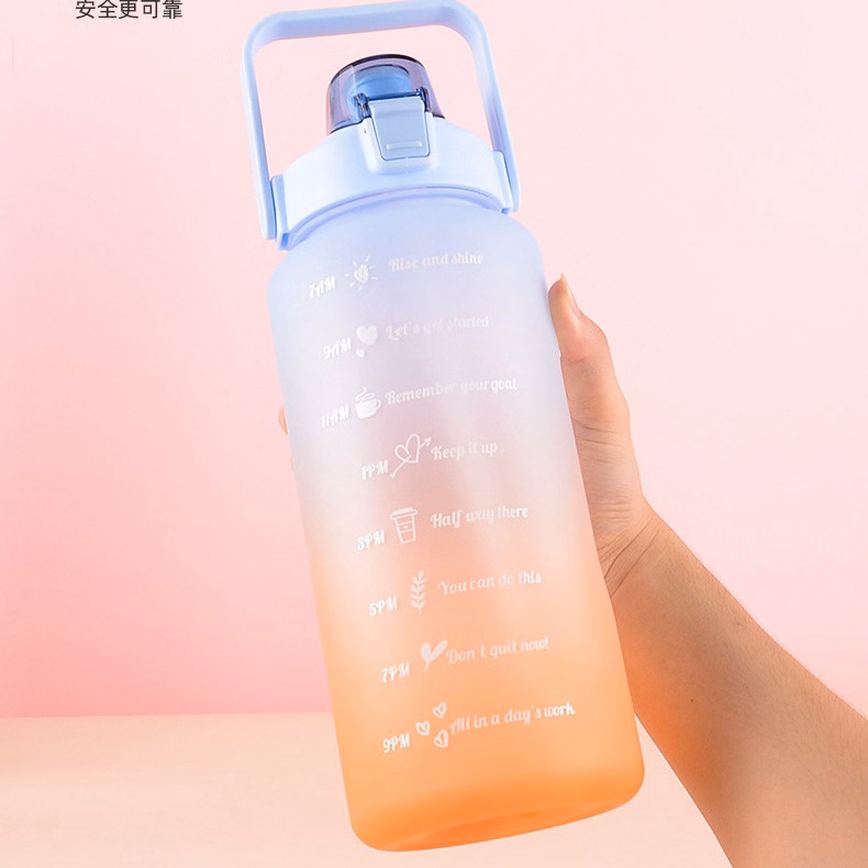 Bình Nước 2 Lít Siêu Dễ Thương Có Vạch Báo Giờ Uống Nước (Giao Màu Ngẫu Nhiên) Gd101 - Lady'S Passion - Ảnh 4