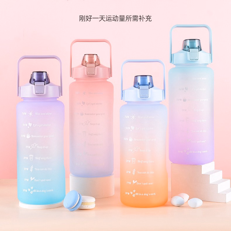 Bình Nước 2 Lít Siêu Dễ Thương Có Vạch Báo Giờ Uống Nước (Giao Màu Ngẫu Nhiên) Gd101 - Lady'S Passion - Ảnh 12