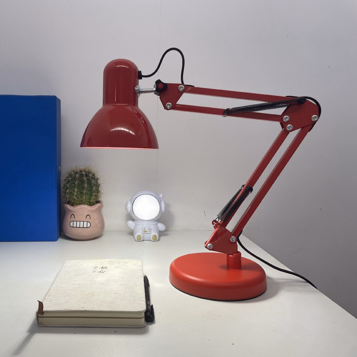 Đèn Bàn Học, Làm Việc Xoay Gấp 360 Độ Có Chân Kẹp Bàn Pixar (Đèn Không Kèm Bóng) Gd176 - Lady'S Passion - Ảnh 8