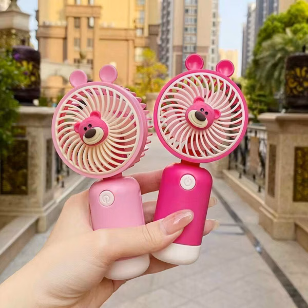 Quạt Cầm Tay Gấu Dâu Mini - Silver