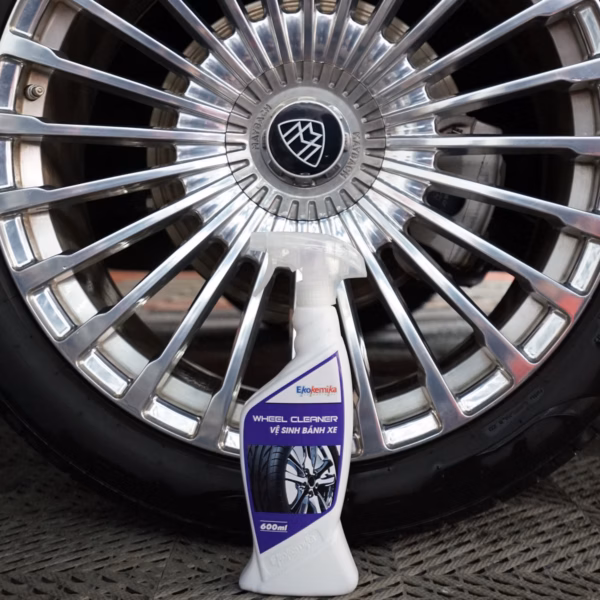 Dung Dịch Vệ Sinh Bánh Xe - Lốp Xe Wheel Cleaner 600Ml Thương Hiệu Ekokemika - Ảnh 3