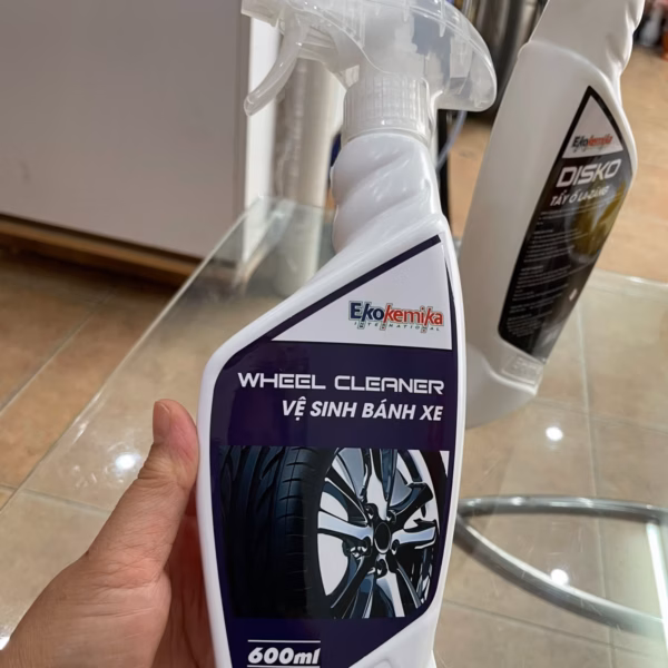 Dung Dịch Vệ Sinh Bánh Xe - Lốp Xe Wheel Cleaner 600Ml Thương Hiệu Ekokemika - Ảnh 6