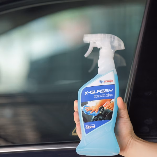 Nước Làm Sạch Kính Xe Hơi X-Glassy 600Ml Ekokemika - Ảnh 5