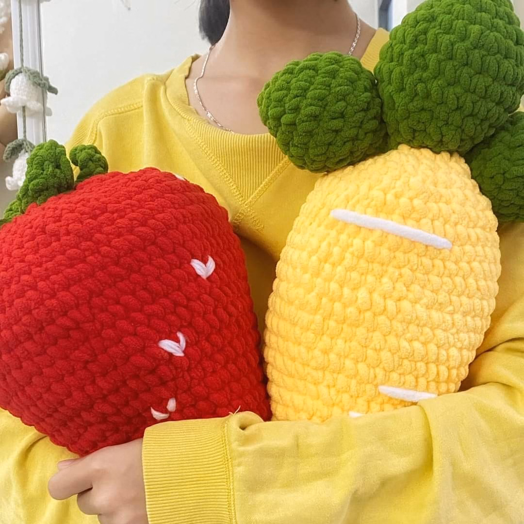 Trái Dâu, Cà Rốt Siêu To Khổng Lồ Bằng Len Nhung Đũa Handmade Yk10 - Ảnh 5