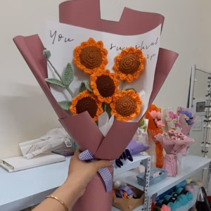 Bó Hoa Hướng Dương 5 Bông Bằng Len Handmade Yukishop Yk19